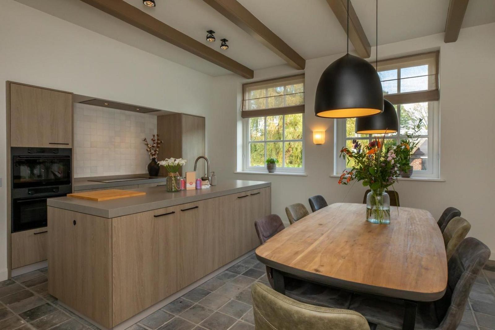 Vakantiehuis 'Boerderij Molenhof' - Stationsweg 5 | Heinkenszand Exterior foto